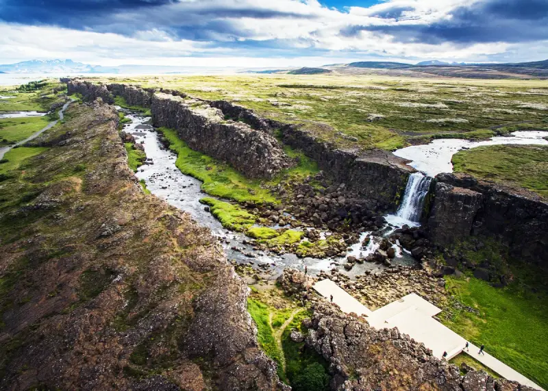 Small-Group Golden Circle Classic Tour from Reykjavik
